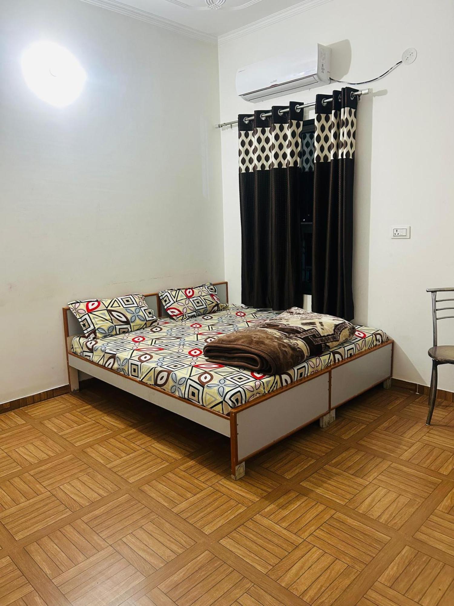 Milan Hotel & Restaurant Sikar Dış mekan fotoğraf
